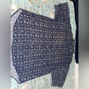 Throwback vintage type of short sleeve button down, good condition
